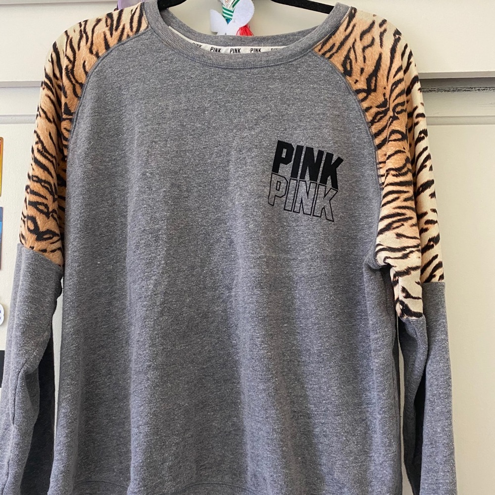 Victoria’s Secret PINK crew neck